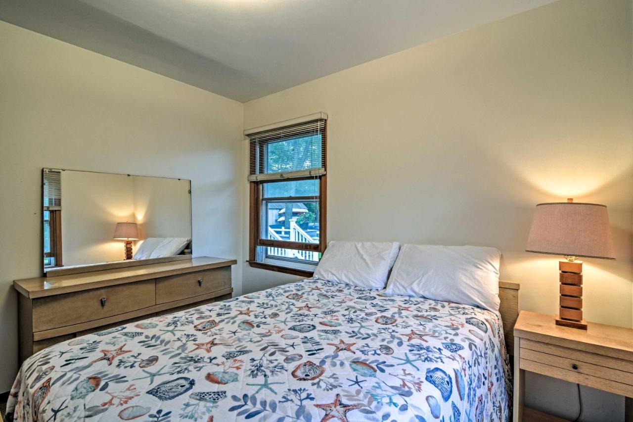 Lake Huron House With Grill And Beach Access! East Tawas Luaran gambar
